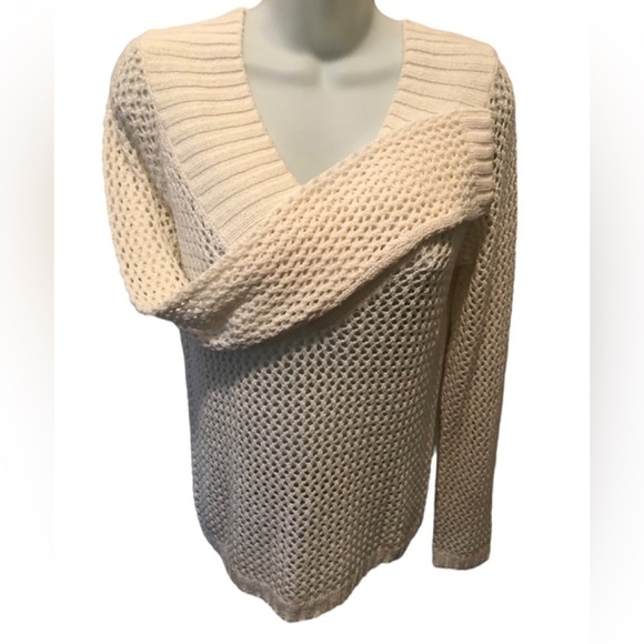 Boston Proper Open Loose Weave V~ Neck Sweater Sz. S Cream Spring Summer Casual - Picture 2 of 6